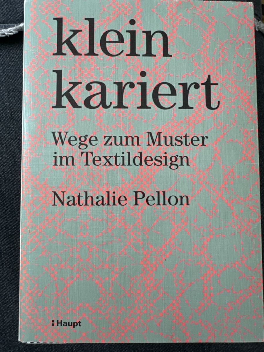 Libri: Klein Kariert Nathalie Pellon Textildesign Buch – Usato da Bern venduto da Ibizaflow