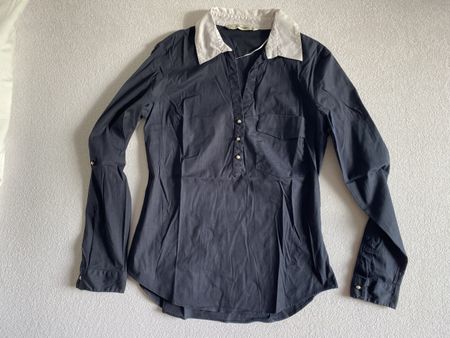 Chemisier Zara Basic bleu foncé et blanc, taille L, parfait!