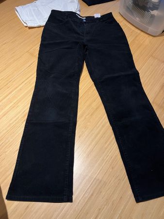 Schwarze Cordhose MAC Grösse 40/32 Damenhose