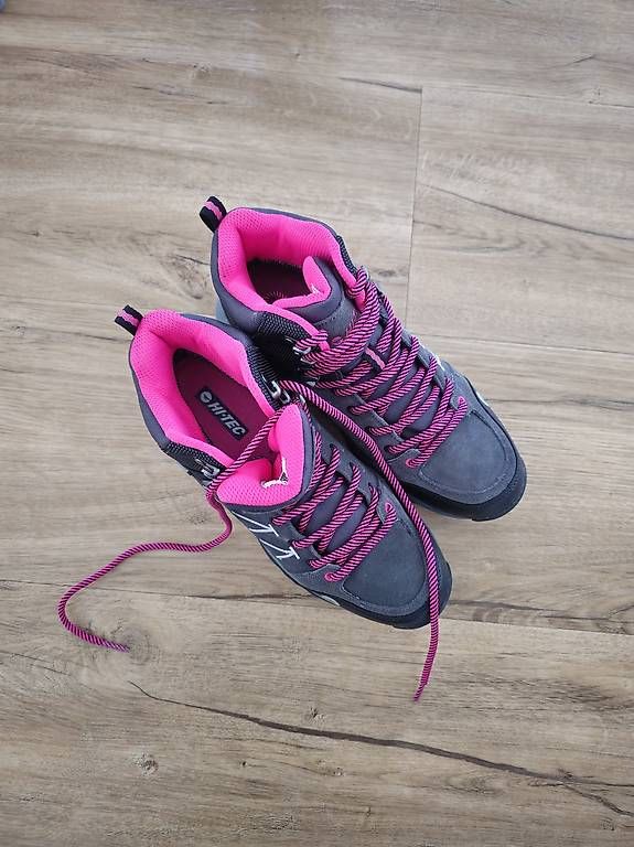 Hi-Tec Chaussures femmes: Wanderschuhe – D'occasion à Amriswil par Damian93