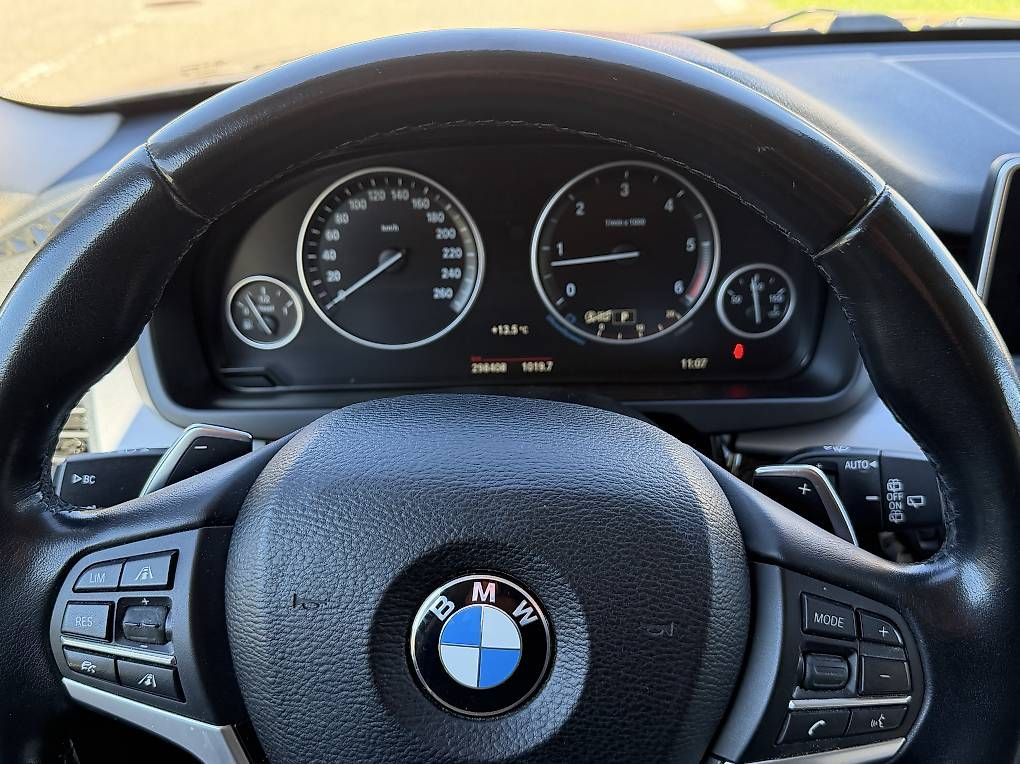 Autos: BMW  X5  xDrive 30d – D'occasion à Giubiasco par automobili72 5