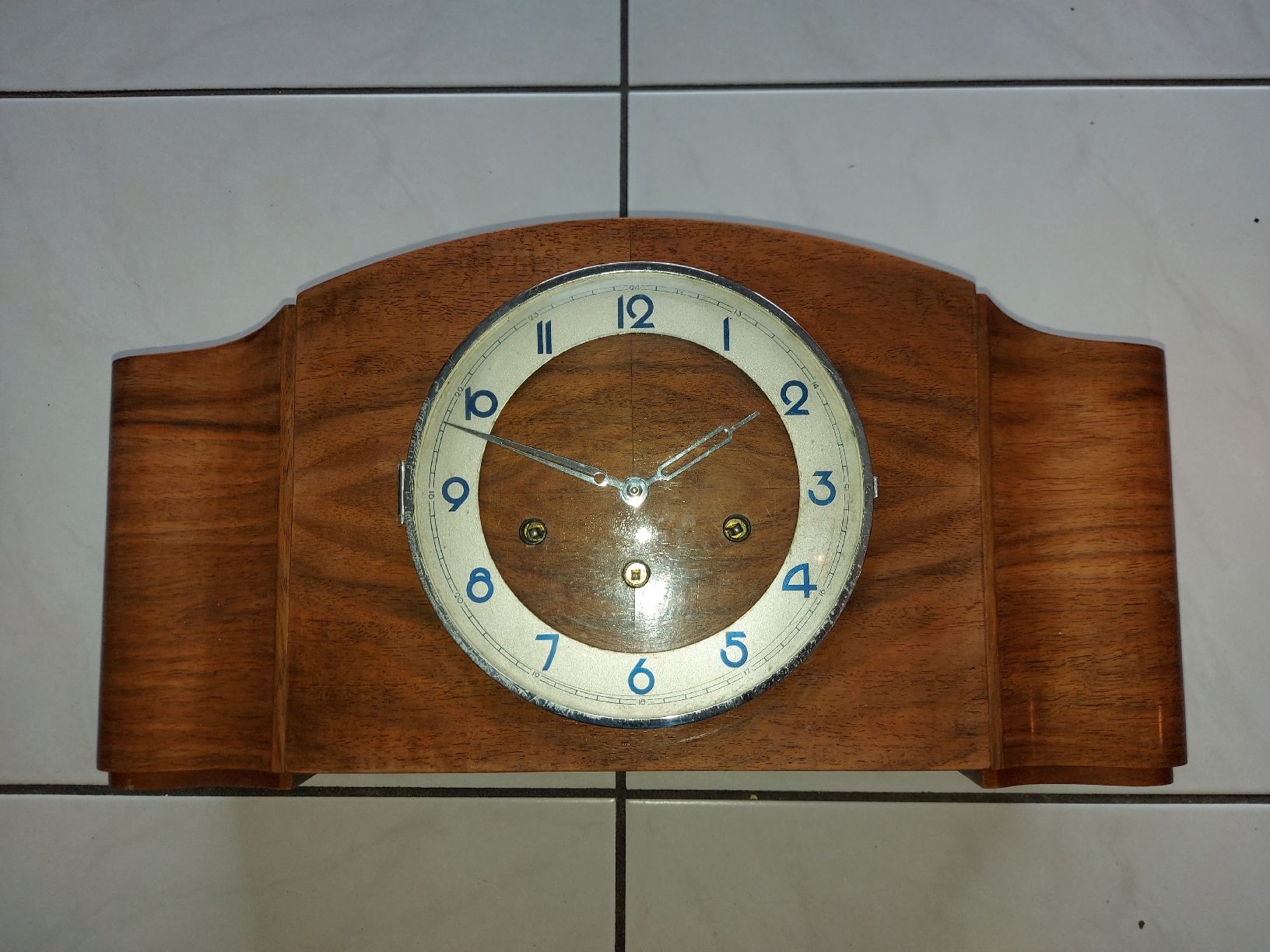 Orologi da terra & Orologi da parete: Antike Standuhr defekt – Difettoso da Cham venduto da Roli692