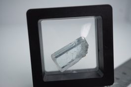 Aquamarin   35ct  Kristall 25mm x16 mm   Direkt