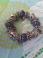 Bracelet fantaisie argenté perles violettes charms d'été 💜