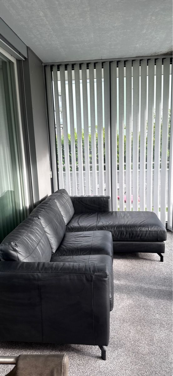Divani: Ecksofa Leder schwarz guter Zustand – Usato da Neuhausen venduto da Innaweber 4