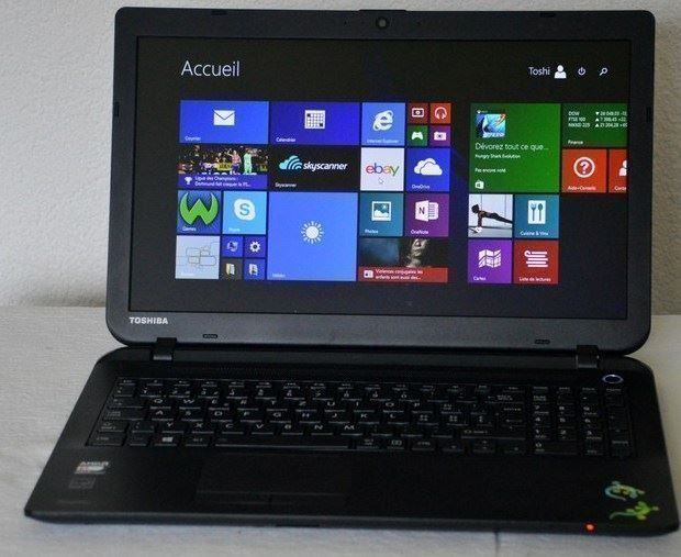 Toshiba Satellite C50d-A-13m LCD Display 15.6 Bildschirm 24h