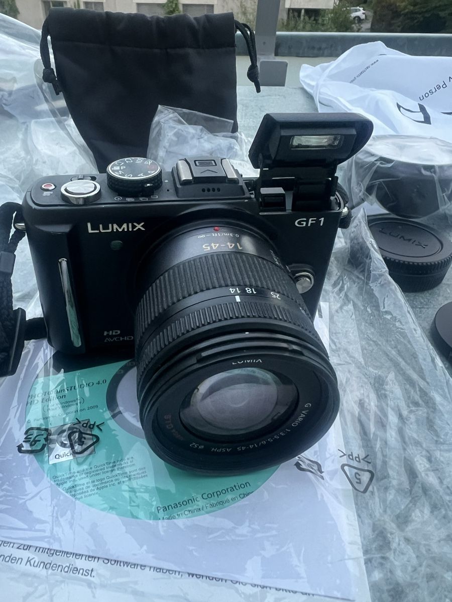 Panasonic Appareil photo: Panasonic LUMIX GF1 – D'occasion à Zürich par jao_2bx7 2