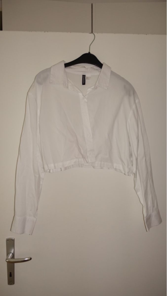 H&M Blusen: H&M cropped Hemd – Neu (gemäss Beschreibung) aus Biel/Bienne von Peeeep10 2