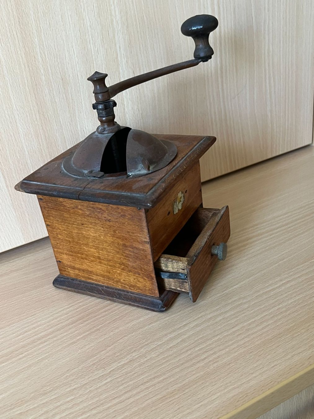 Macchine per caffè & Macchine per espresso: 2x Antike Keffemühle – Usato da Wettingen venduto da pozza01 2