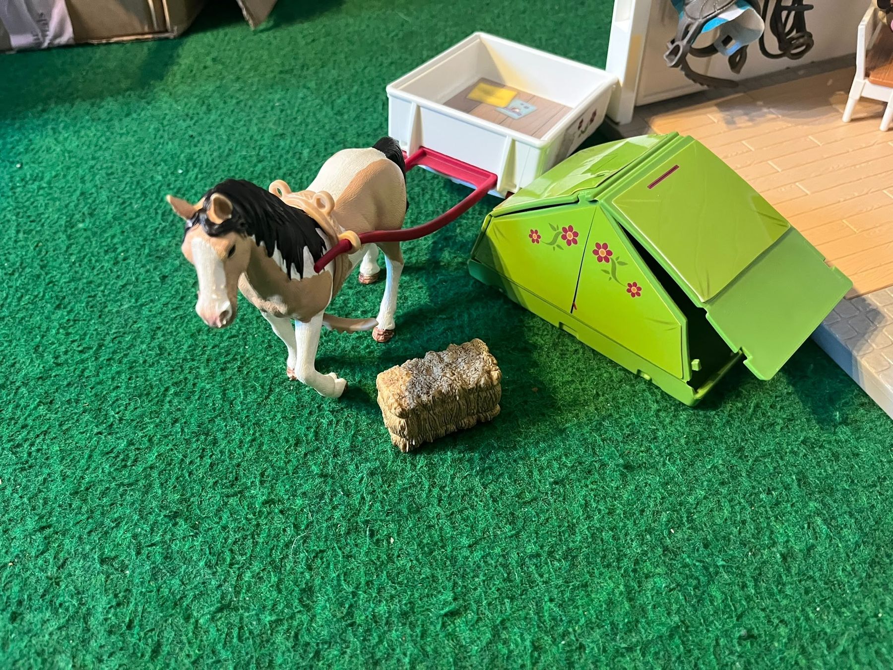 Schleich Giocattoli: Schleich reiterstübli+Camping set – Usato da Beinwil am See venduto da limaalpha1986 1