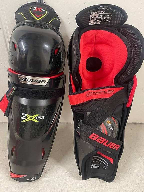 Stöcke & Schaufeln: Eishockey-Set Senior: Bauer Hyperlite +8 Teile  – Gebraucht aus Horw von Aliyah006 4