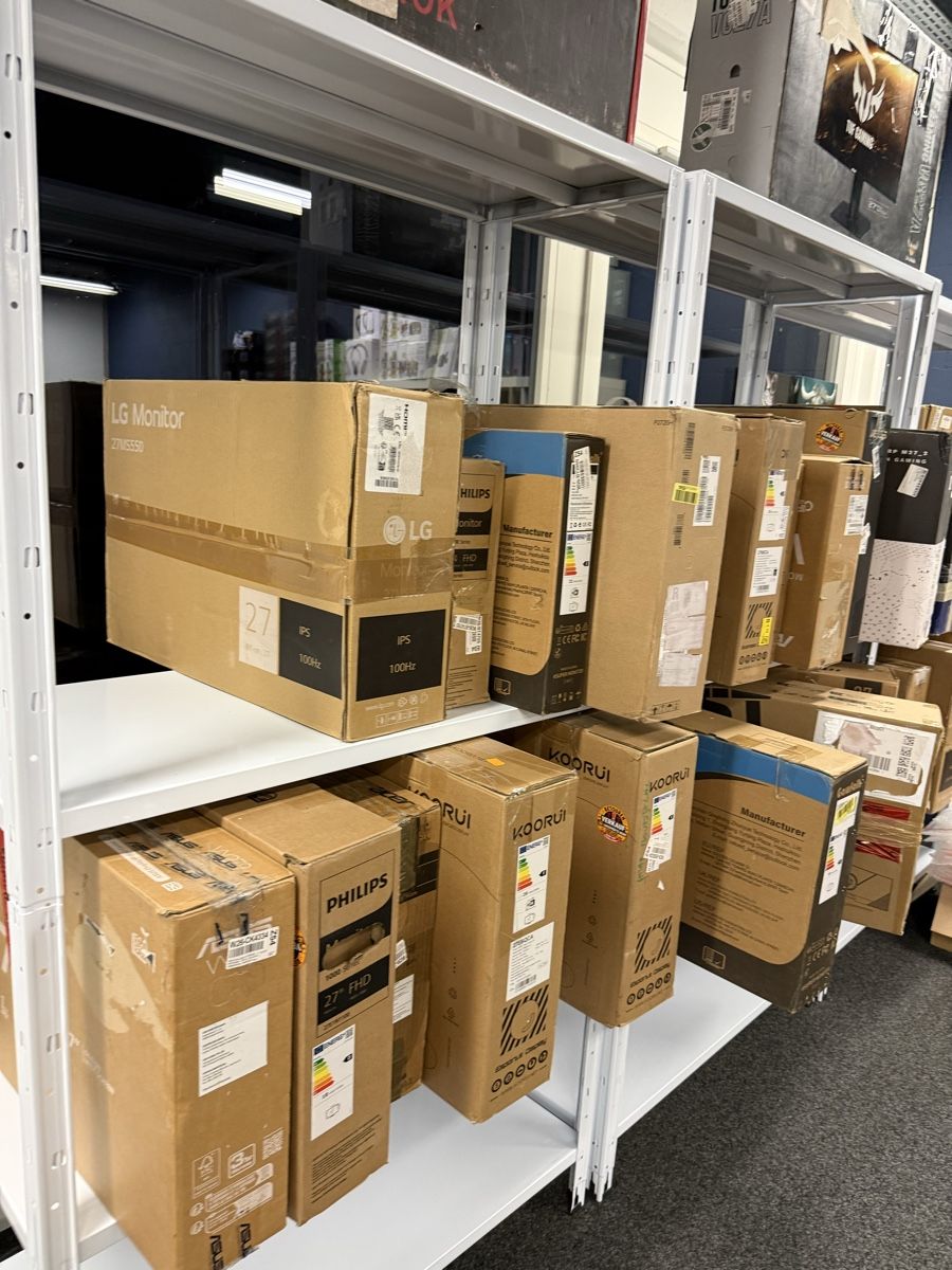 Monitore: PC Monitore 28 Stück – Defekt aus Rothrist von jr_returns 2