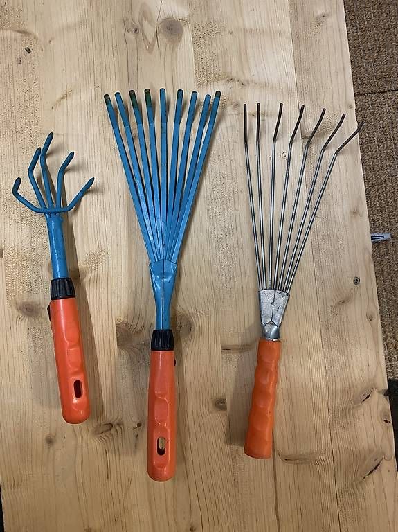 Tous les outils: Gartenwerkzeug - Handwerkzeug – D'occasion à Zofingen par zofredam 1