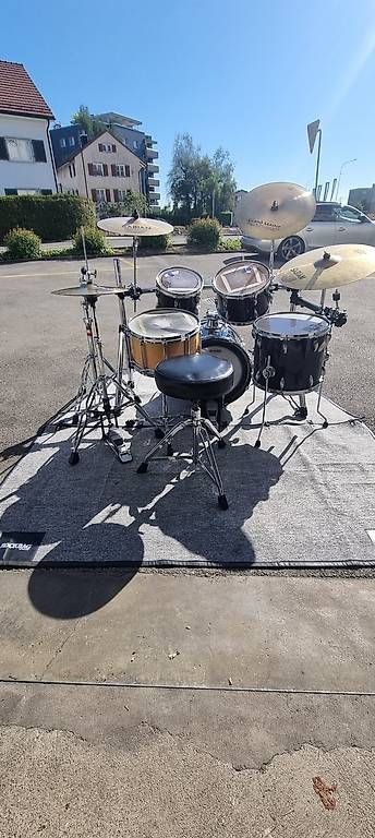 Ludwig Strumenti musicali: Schlagzeug Ludwig Accent – Usato da Goldach venduto da Zami 1