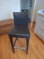 Barhocker schwarz Kunstleder Holzbeine guter Zustand