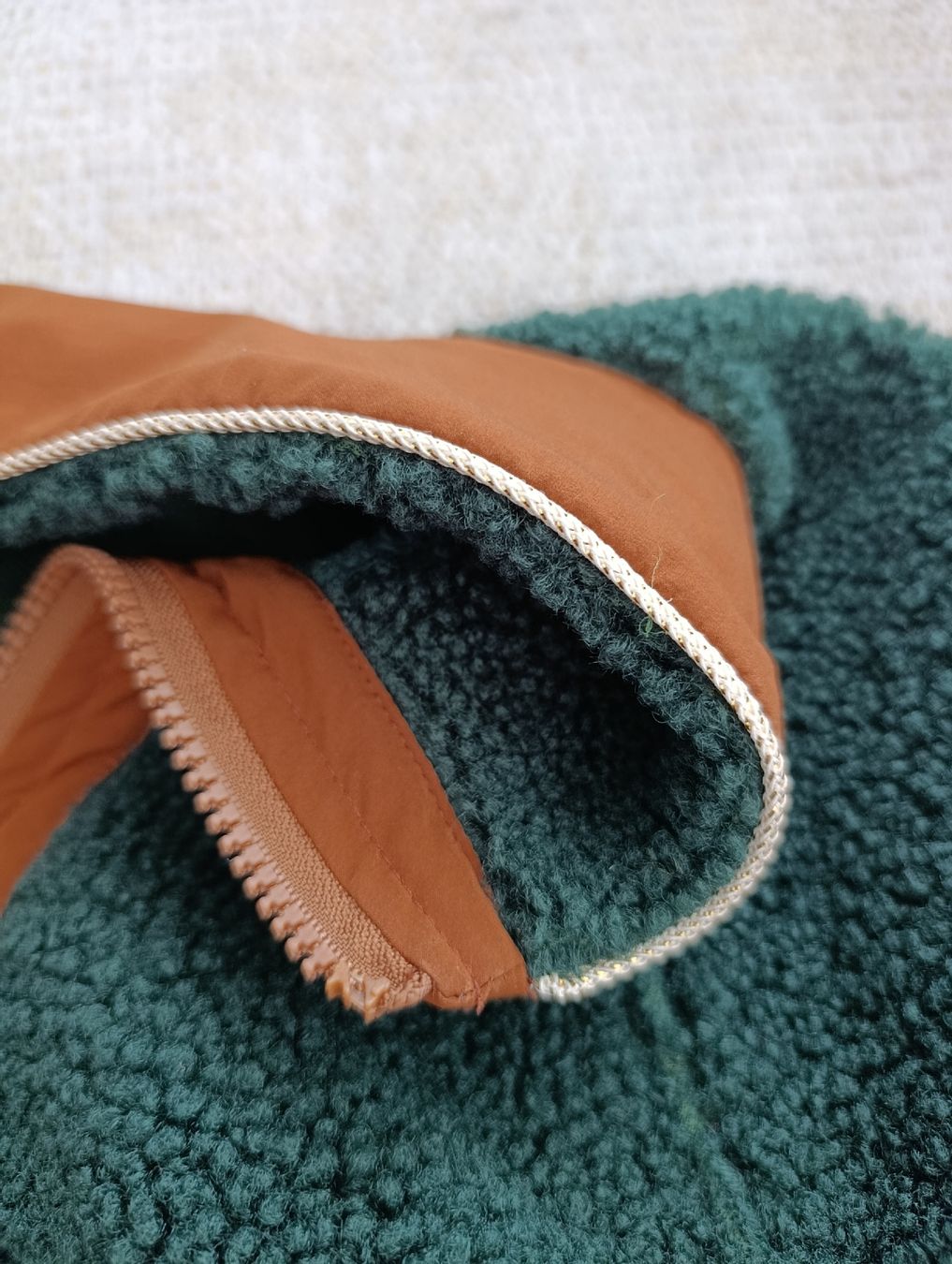 Shein Pullover & Sweatshirts: PULL TEDDY VERT BOUTEILLE XS – Neu (gemäss Beschreibung) aus Sierre von shirley04 7