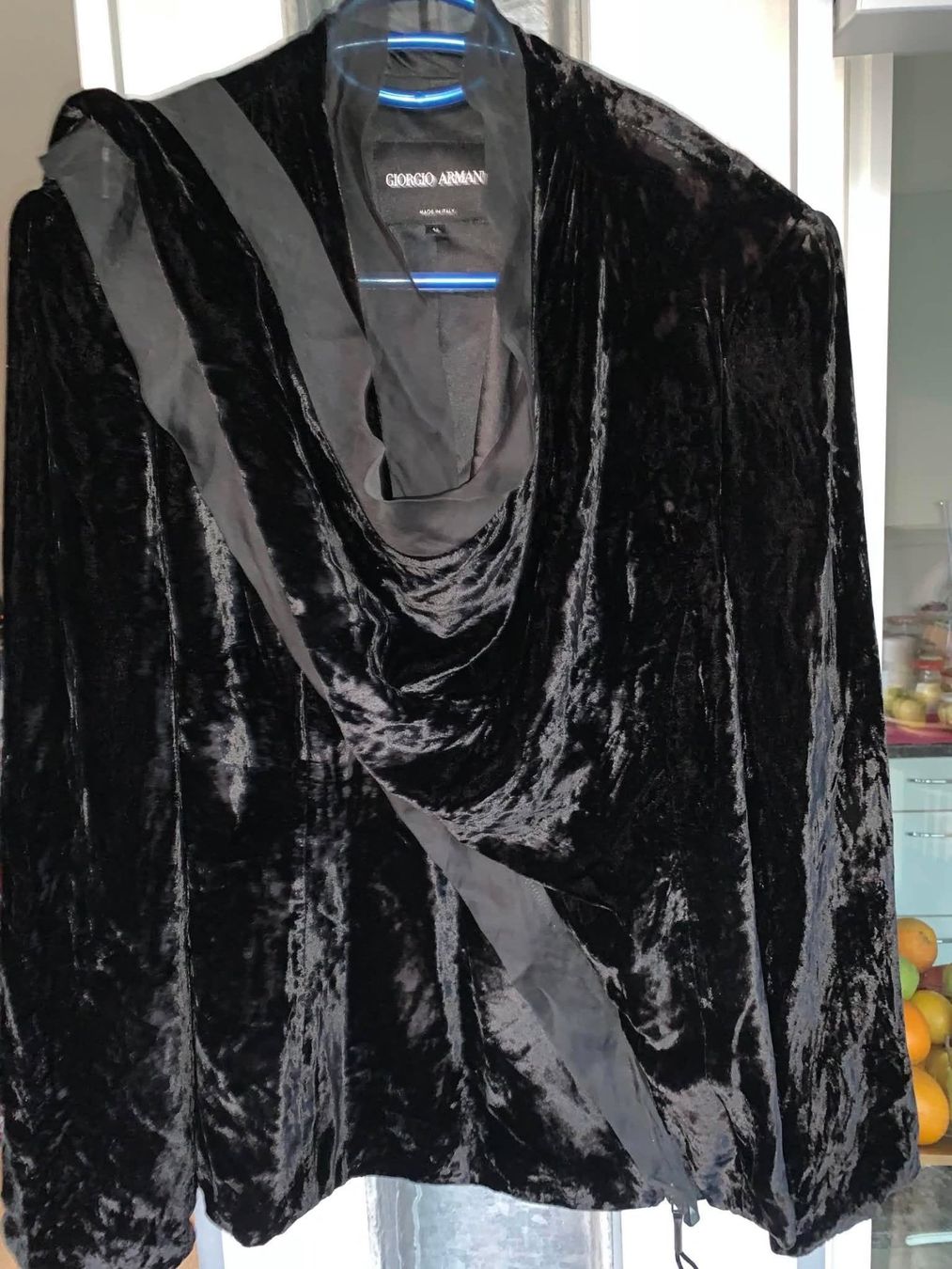 Armani Giacche: Armani multimodel Blazer Samt Seide it48  Post9.- – Usato da Bern venduto da waves0