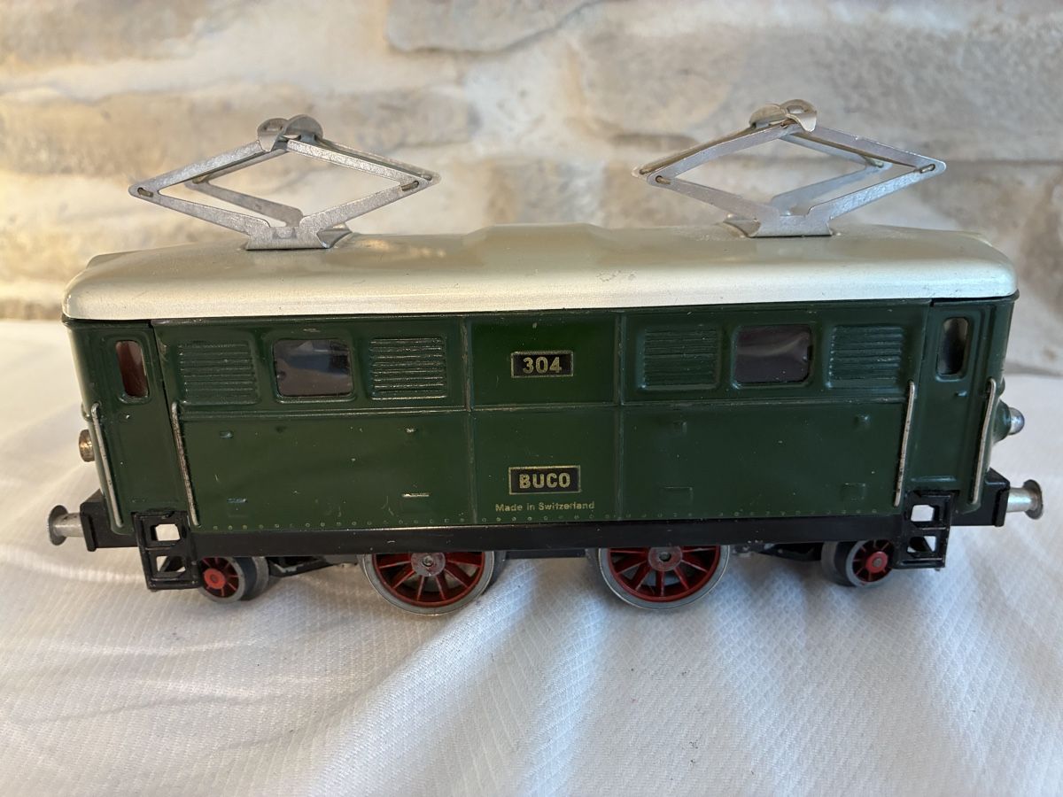 Buco Modellini di ferrovie: Lokomotive 304 Buco – Usato da Buchs AG venduto da sasami01 1