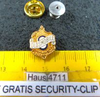 OLDSMOBILE AUTO LOGO GOLDIG OLDI PIN MIT SECURITY-CLIP