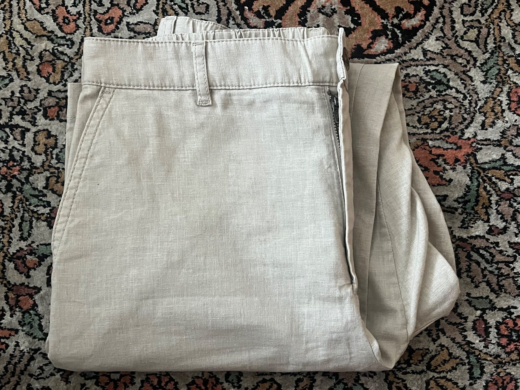 Uniqlo Hosen: Beige Leinenhose Uniqlo – Gebraucht aus Zürich von rac_t7z9 1