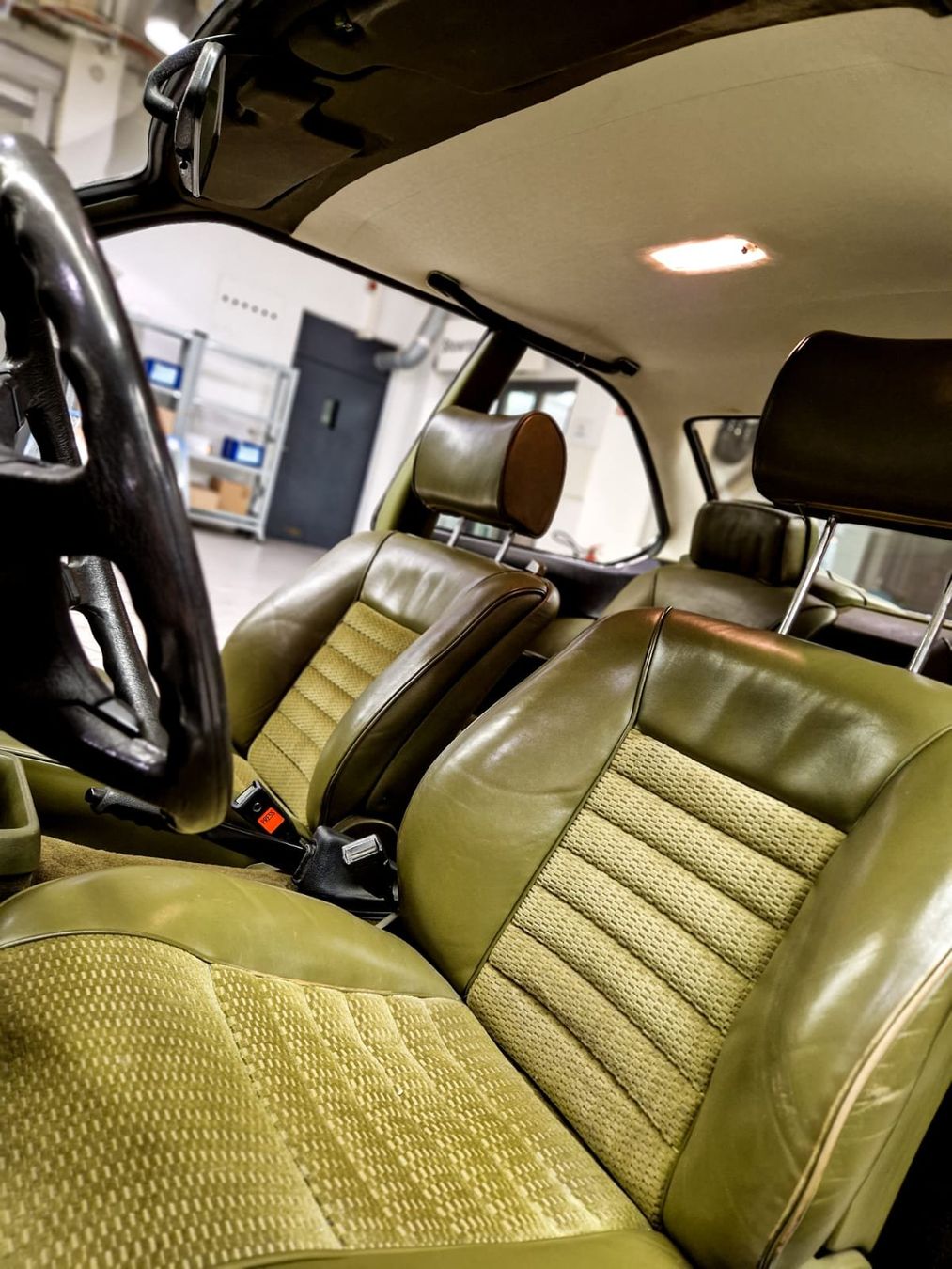 BMW Automobili: BMW 630 CS E24 Resedagrün Veteran Oldtimer Antik – Usato da Bubikon venduto da Cila_versand 4
