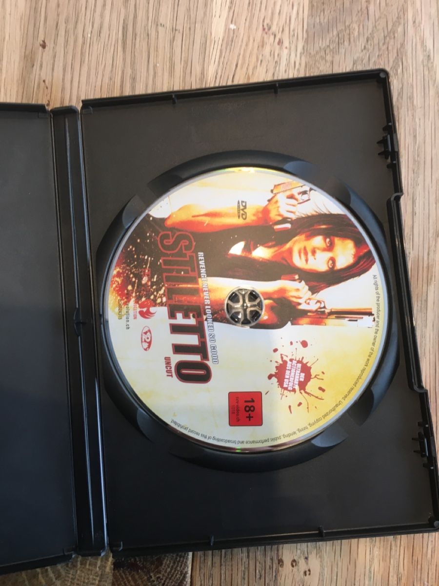 Tutti i DVDs: Stiletto dvd – Usato da Seengen venduto da Predator86 2