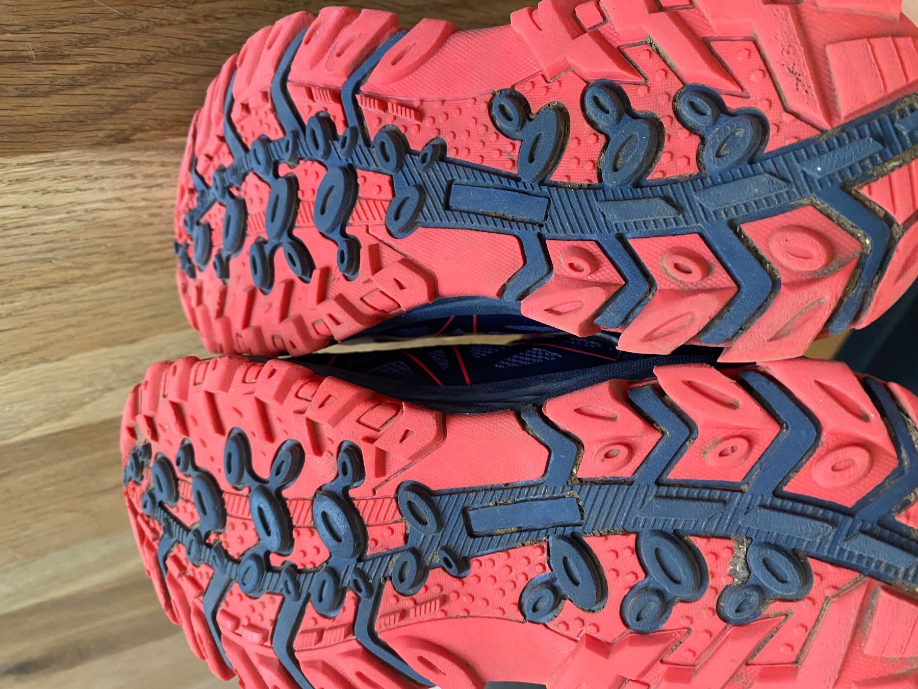 46 Nord Schuhe für Mädchen: Turnschuhe 46NORD, Gr. 34 – Gebraucht aus Bassersdorf von jgo_9mfk 1