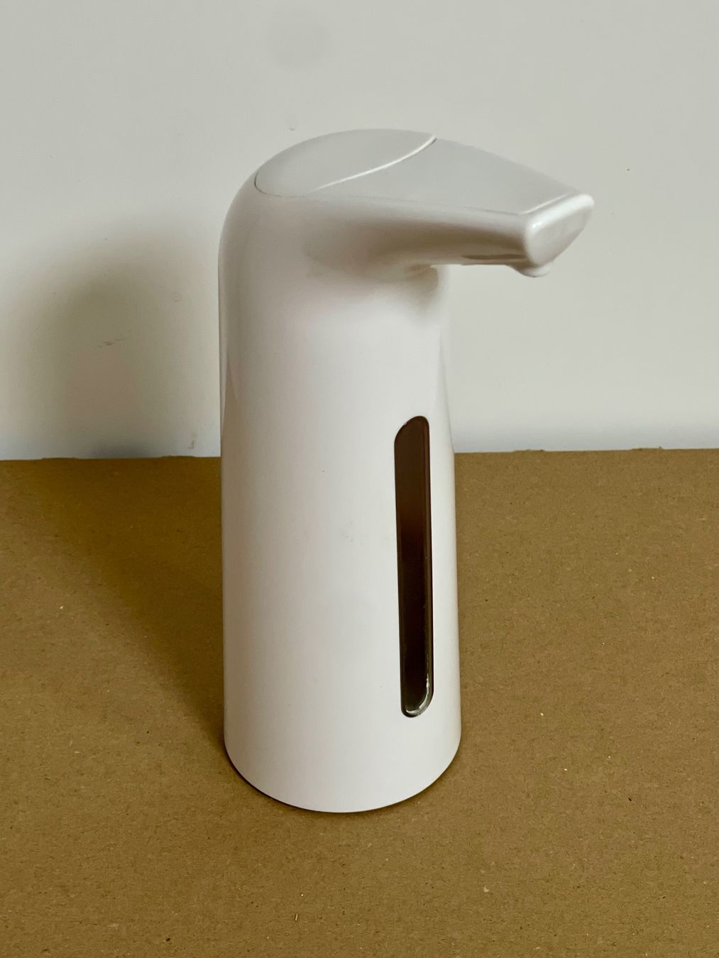 Seifenschalen: Automatischer Seifenspender weiss – Gebraucht aus Aesch BL von CollectorsBest