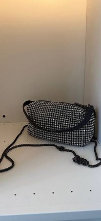 Ravissante pochette souple