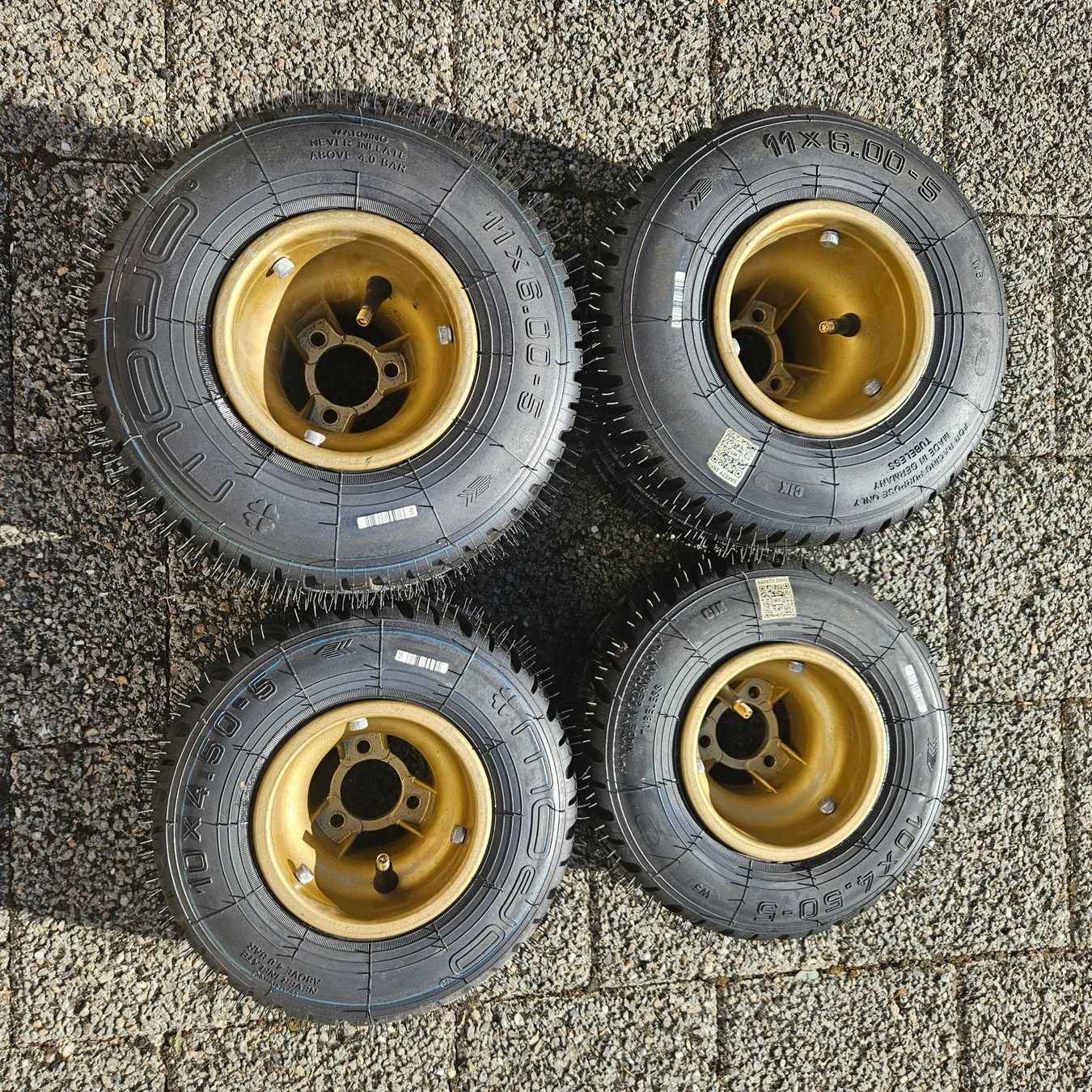 Go-Kart: Mojo W5 Regenreifen – Nuovo (secondo la descrizione) da Kölliken venduto da Uhaefeli