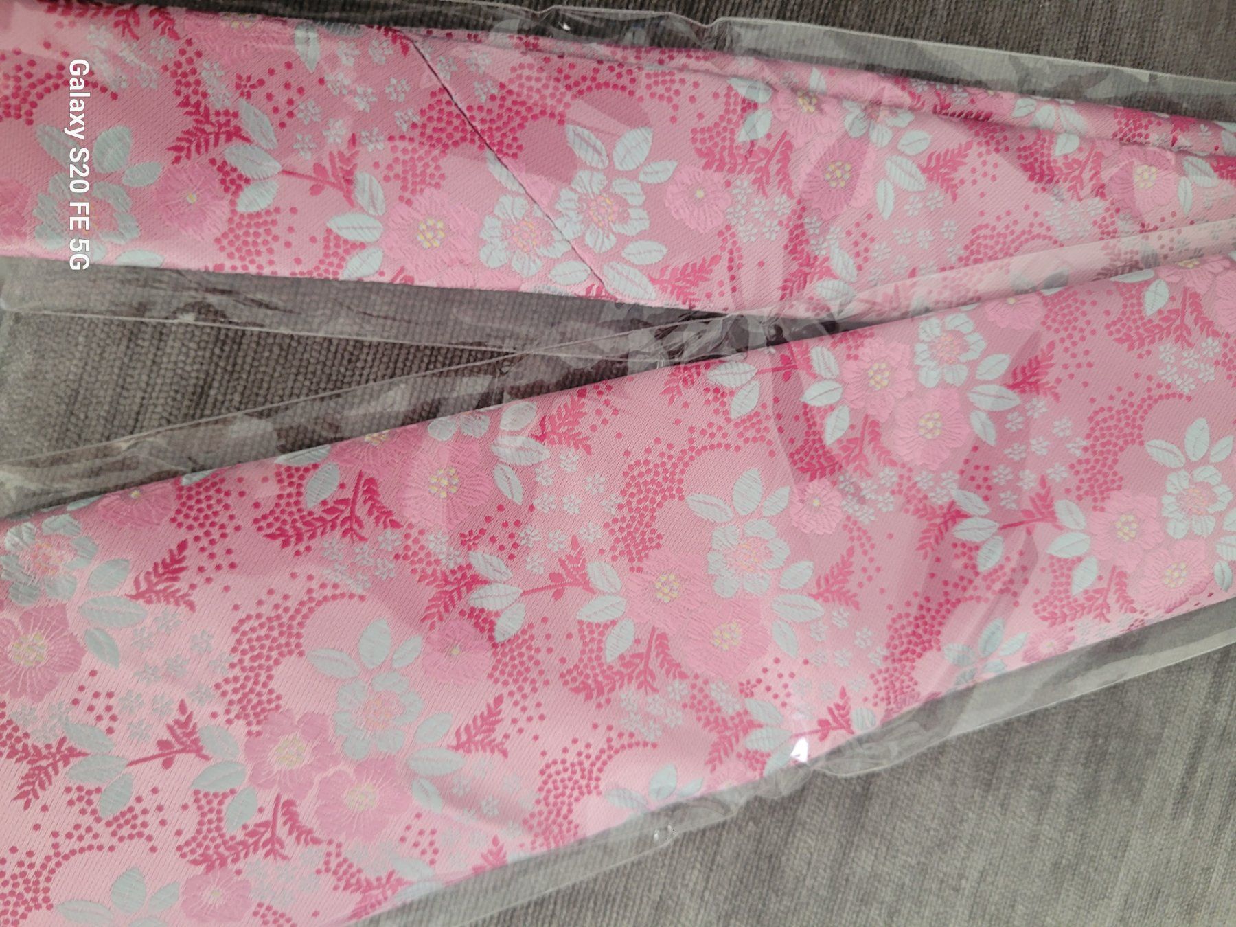 Krawatten: Pinke Krawatte mit Blumenmuster, neu & originalverpackt – Neu (gemäss Beschreibung) aus Bassersdorf von arkais 2