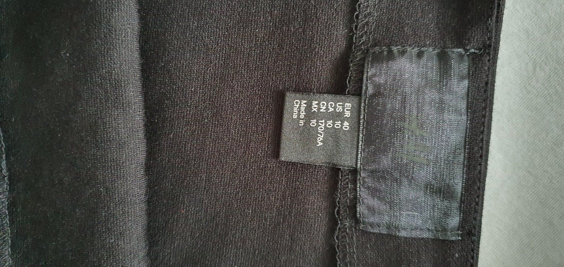 Gonne: Jupe noir taille 40 – Usato da Prilly venduto da RoDyRe 3