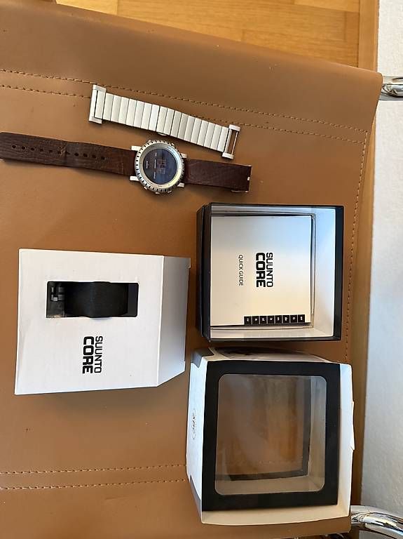 Orologi: Suunto Core Outdoor Uhr – Usato da Kirchberg BE venduto da lostchild