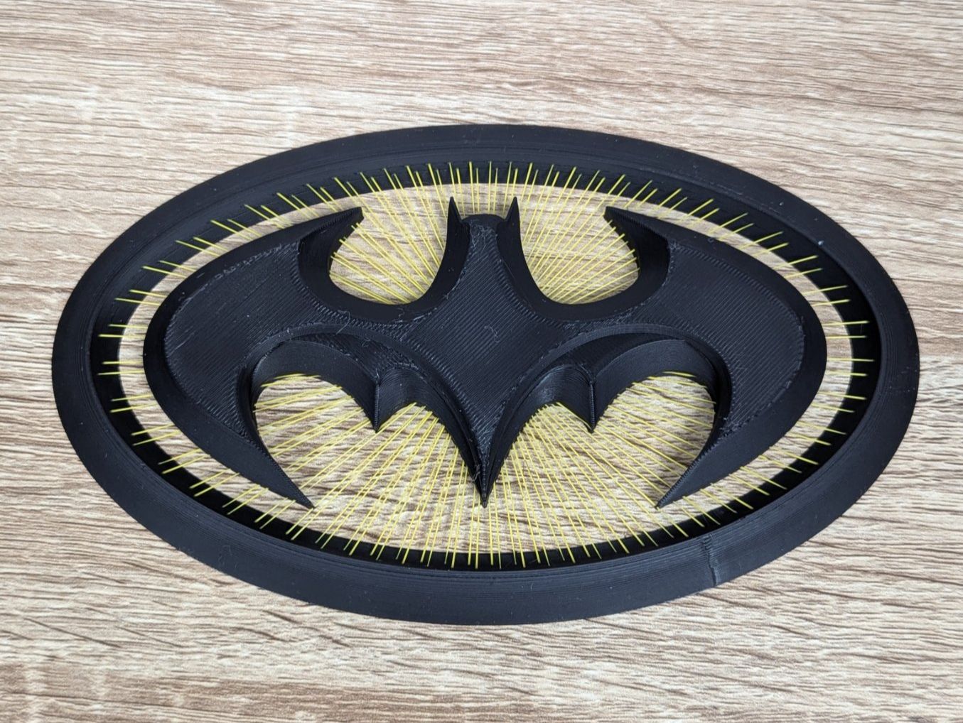 Statuette: Logo Batman Déco Effet String Art 3D - Pour Fans de Comics – Nuovo (secondo la descrizione) da Yvorne venduto da Bocchino_1291 3