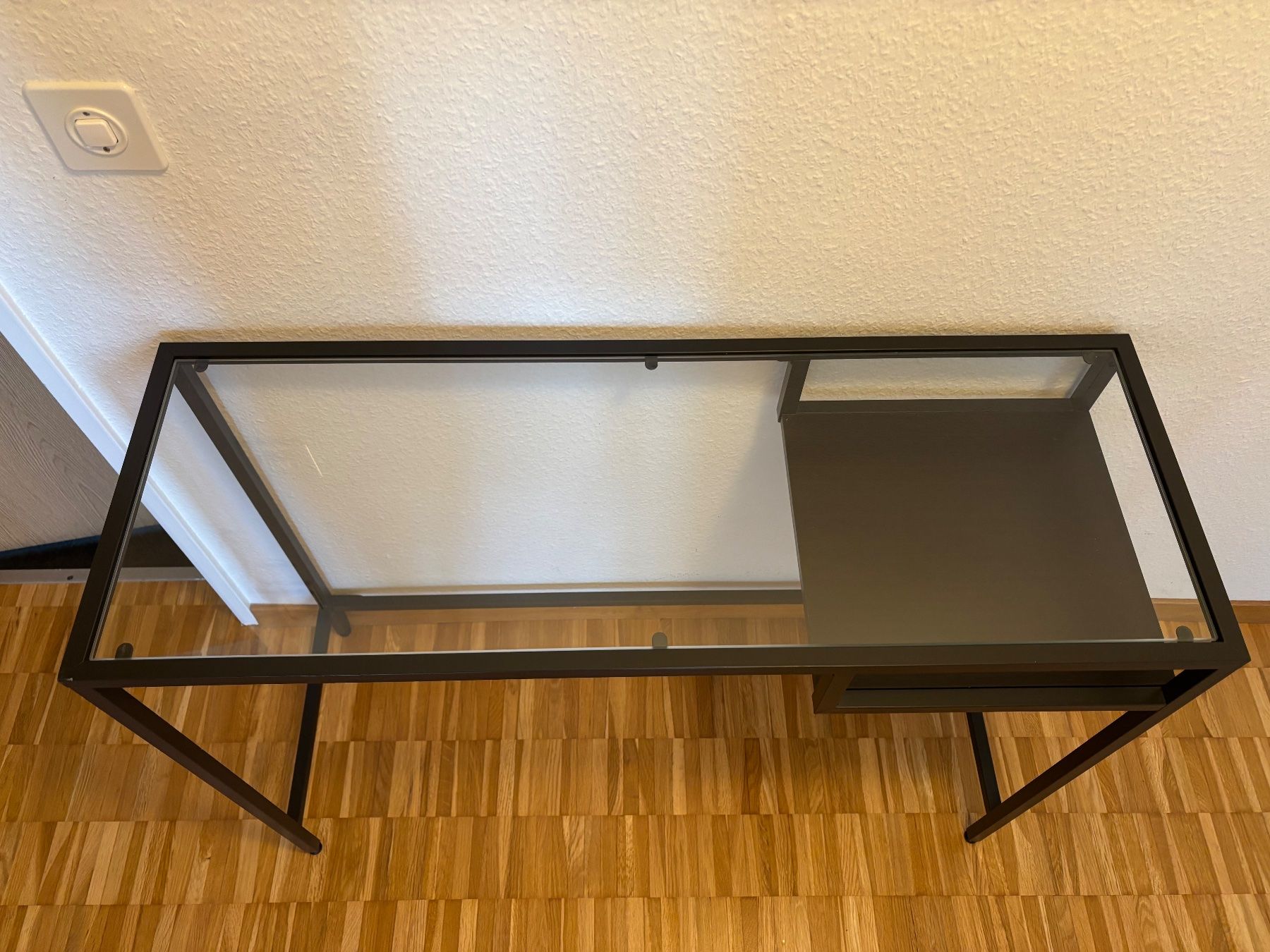 Interio Scrivanie: Schreibtisch aus Metall/ Glas – Usato da Küsnacht ZH venduto da Tdeo 1