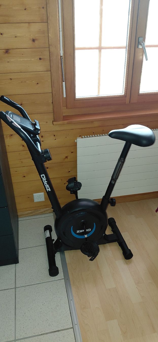 Hometrainer: Hometrainer  – Gebraucht aus Krattigen von sei_vn8b
