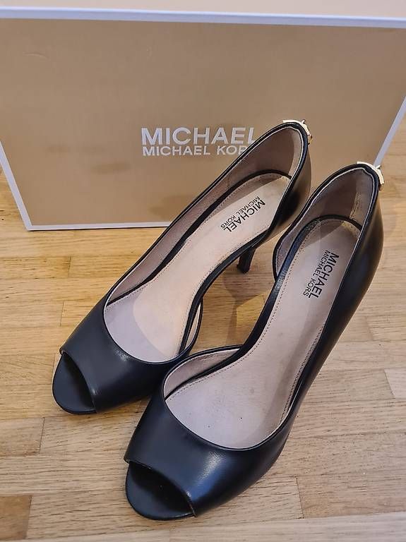 Scarpe da donna: Michael Kors High Heel Pumps Gr. 36 – Usato da Bern venduto da bra_22gp 2