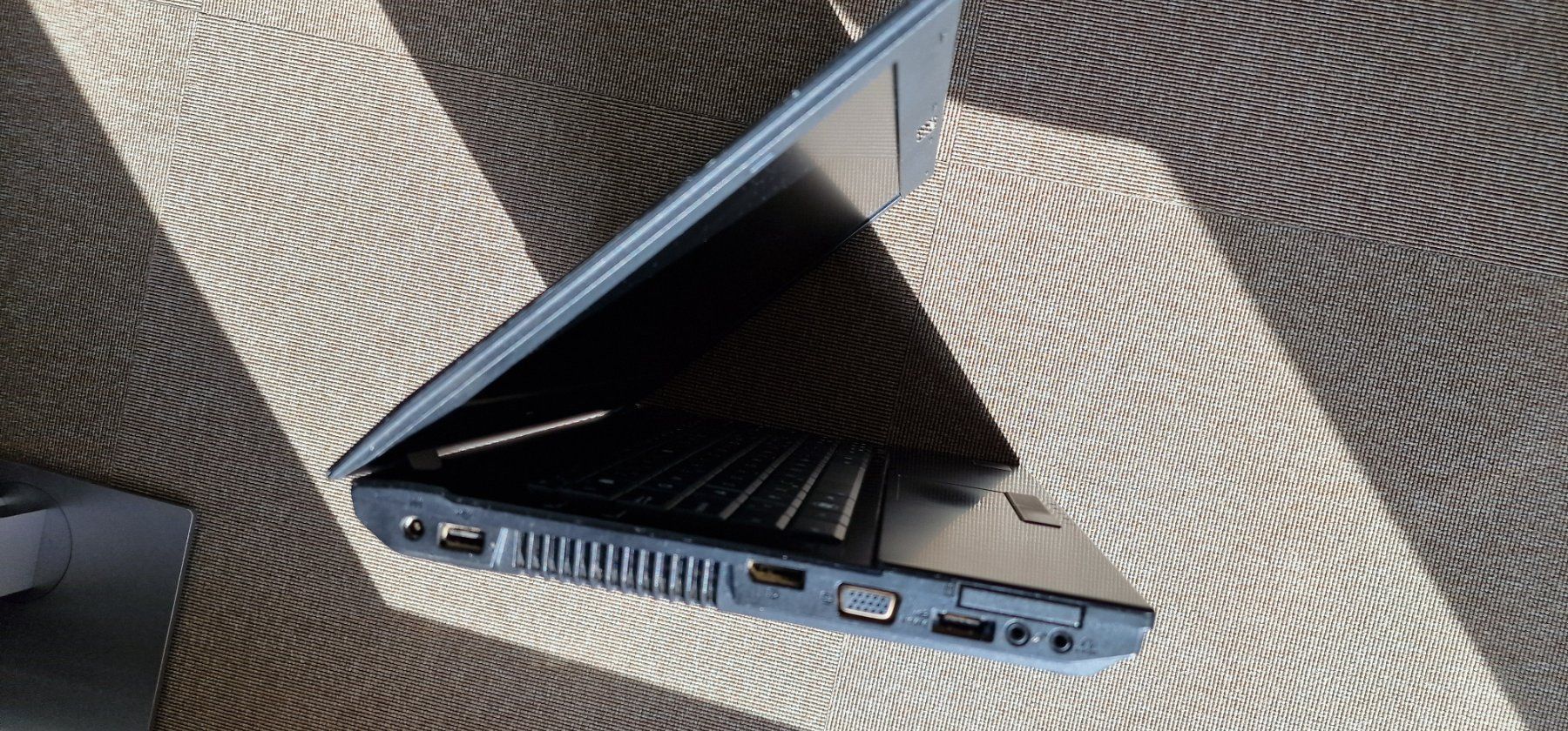 Asus Notebooks: Asus AsusPro B43E i7 2nd Gen Laptop – Gebraucht aus Gerlafingen von diotech 2