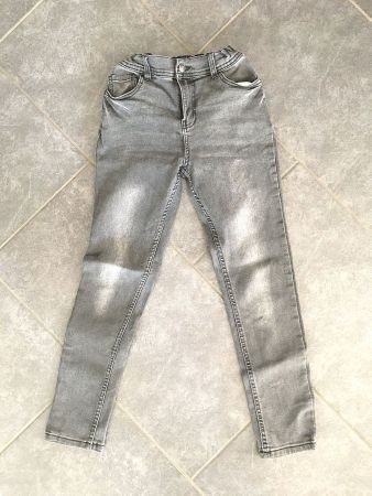 Jeans für Jungen Grösse 140