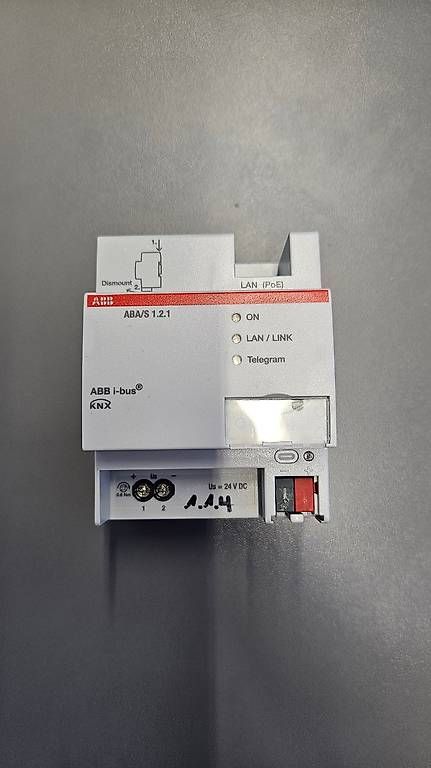 ABB Elektronikbauteile: REG-Applikationsbaustein KNX ABB ABA/S1.2.1 – Gebraucht aus Rüfenach AG von Paede24