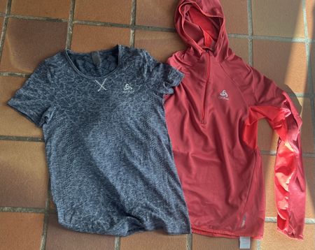 Odlo Damen T-Shirt und Hoody Grösse M guter Zustand