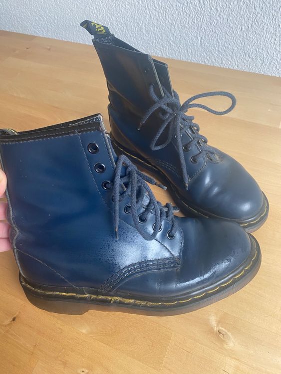 Dr martens hotsell navy 37