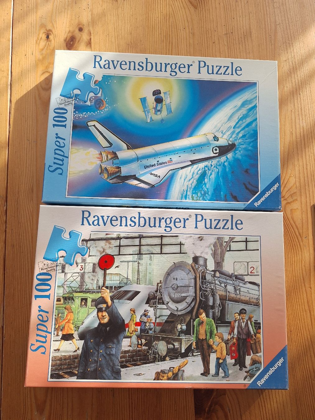 Ravensburger Puzzle: 2 Ravensburger Puzzle - 100 Teile – Usato da Aesch BL venduto da ChezToKa