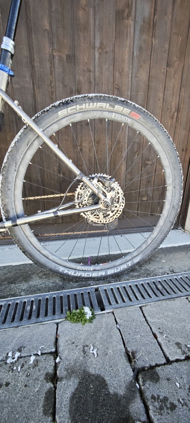 Cerchioni: Kovee Pro 29" Laufradsatz Boost – Usato da Oetwil am See venduto da mountaintosurf 2