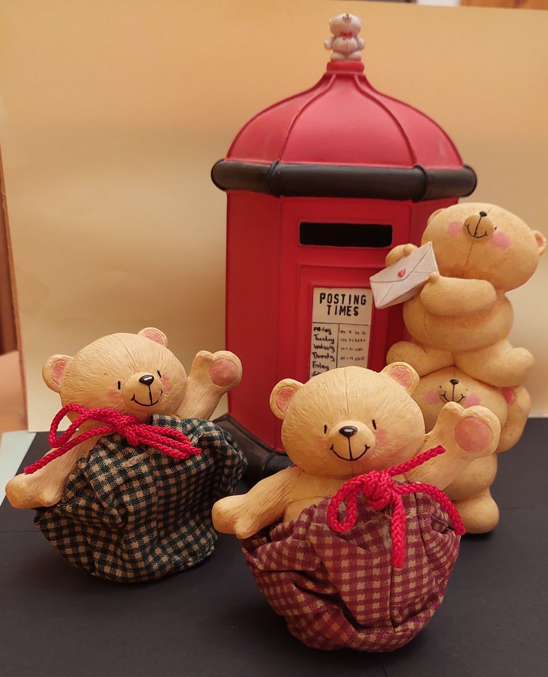 Statuette: Bärchen mit grossem Briefkasten, Forever Friends – Usato da Immensee venduto da Djinny 3