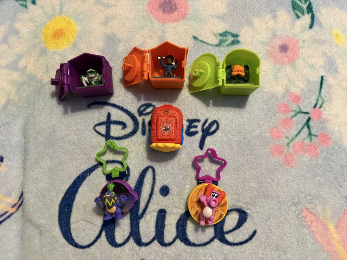 Mc Donald's Figurines: Happy Meal set 3 – D'occasion à Ecublens VD par charliecinquillo