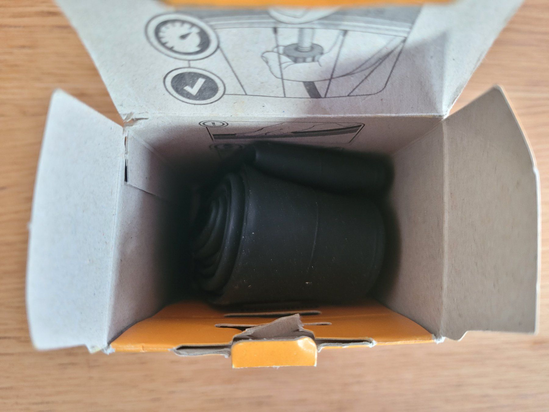Pezzi di ricambio: Neuer: MTB 26 Light Schlauch – Nuovo (secondo la descrizione) da Birsfelden venduto da samurai99 1