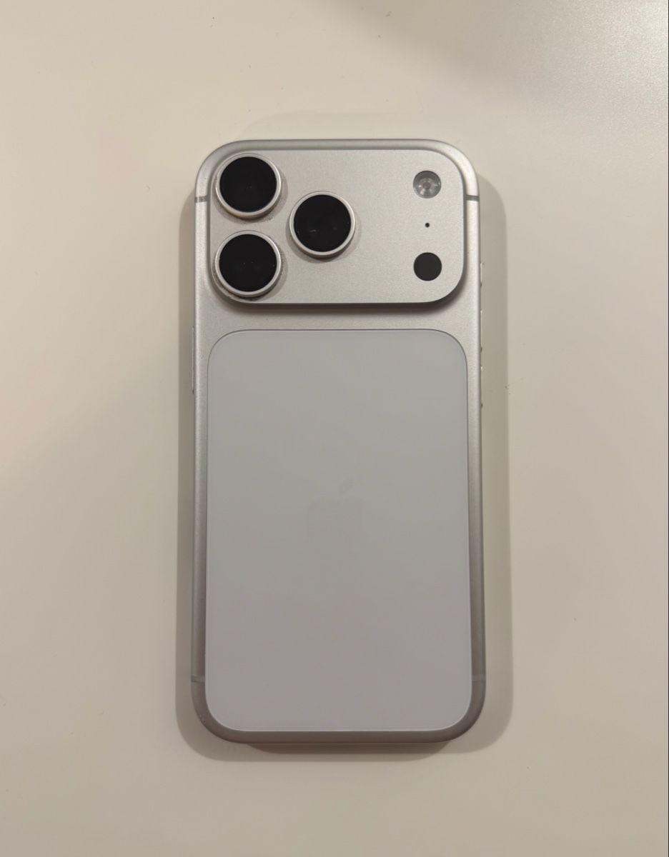 Apple Handys / Smartphones: Apple iPhone 17 Pro 256 GO argent – Gebraucht aus Yverdon-les-Bains von AVRS.CH 3