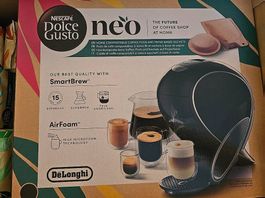Nescafé Dolce Gusto Neo Kapselmaschine DeLonghi neu