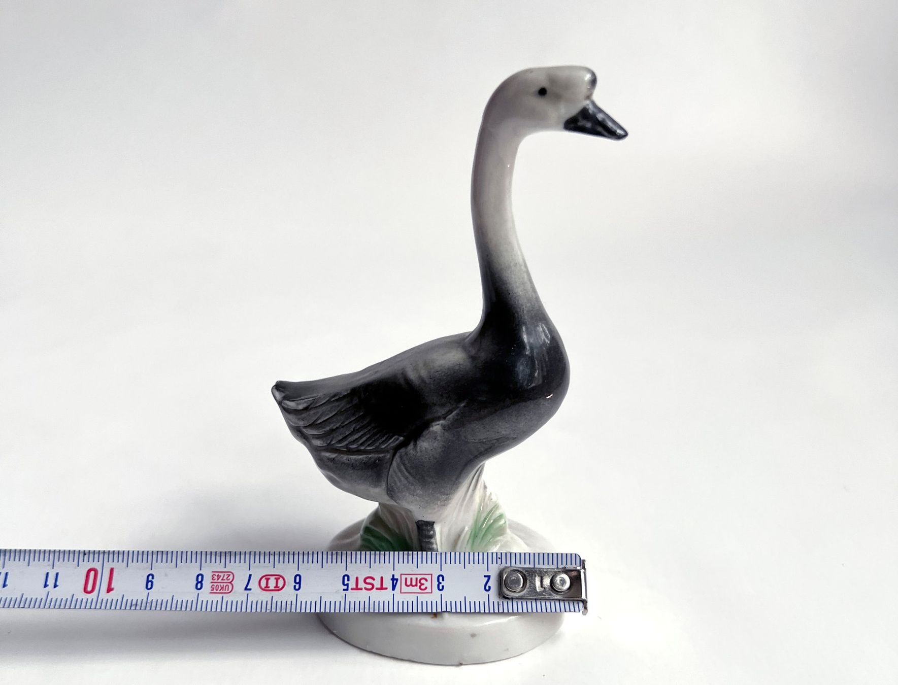 Figuren: Gans Figur*FOREIGN***** – Gebraucht aus Dübendorf von Orchid-Sonate 5